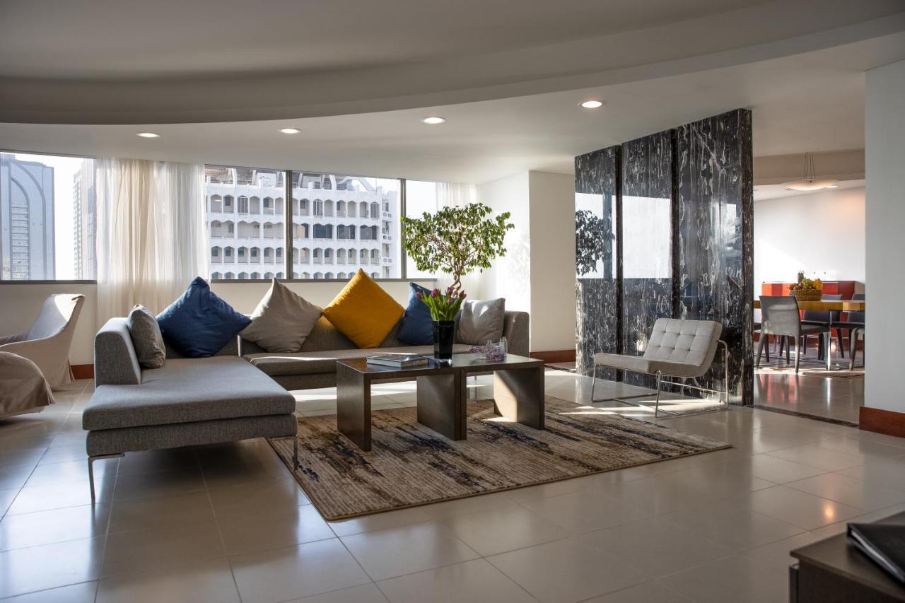 Three-Bedroom Apartment Private Jacuzzi